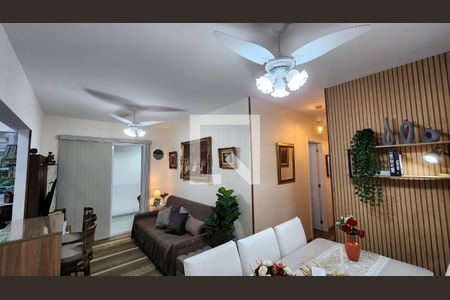 Sala de apartamento para alugar com 3 quartos, 84m² em Marapé, Santos