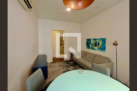 Sala de apartamento à venda com 2 quartos, 80m² em Copacabana, Rio de Janeiro