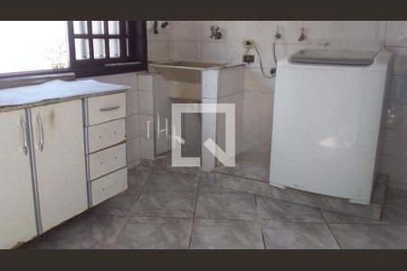 Casa para alugar com 4 quartos, 174m² em Parque Boturussu, São Paulo