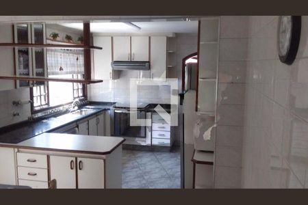 Casa para alugar com 4 quartos, 174m² em Parque Boturussu, São Paulo