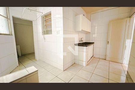 Apartamento à venda com 3 quartos, 110m² em Centro, Belo Horizonte