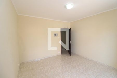 Quarto 2 de casa para alugar com 2 quartos, 150m² em Vila Gomes Cardim, São Paulo