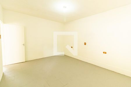 Quarto 1 de casa para alugar com 1 quarto, 40m² em Santa Teresinha, Santo André