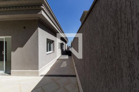 Casa de condomínio à venda com 303m², 3 quartos e 4 vagasQuintal