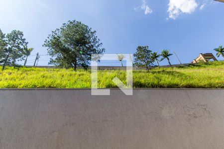 Casa de condomínio à venda com 303m², 3 quartos e 4 vagasVista da Sala