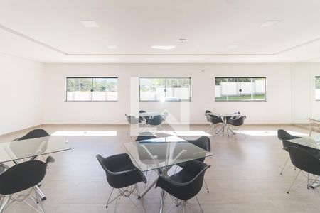 Apartamento para alugar com 44m², 2 quartos e 1 vagaÁrea comum - Salão de festas