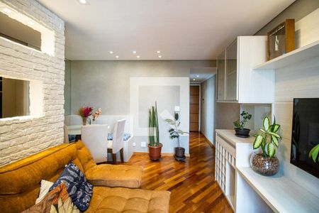 Sala de apartamento para alugar com 2 quartos, 58m² em Vila Mazzei, São Paulo