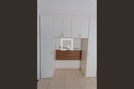 Apartamento para alugar com 55m², 2 quartos e 1 vagaArmário