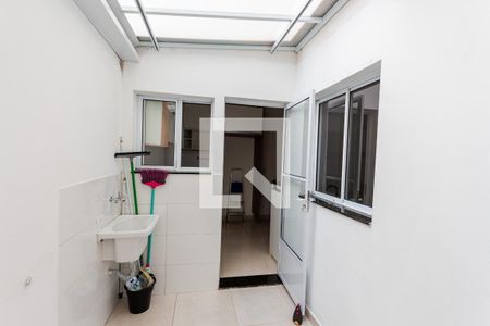 Apartamento para alugar com 55m², 2 quartos e 1 vagaÁrea de Serviço