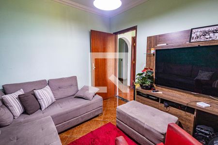 Sala de casa à venda com 3 quartos, 320m² em São Salvador, Belo Horizonte