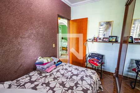 Quarto 1 de casa à venda com 3 quartos, 320m² em São Salvador, Belo Horizonte