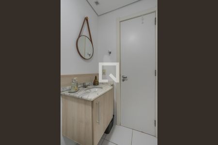 Apartamento à venda com 74m², 3 quartos e 1 vaga Apartamento à venda com 74m², 3 quartos e 1 vagaBanheiro Social