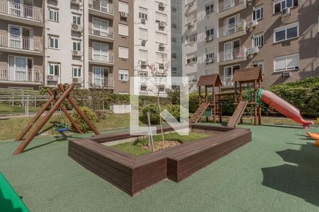 Apartamento à venda com 74m², 3 quartos e 1 vaga Apartamento à venda com 74m², 3 quartos e 1 vagaÁrea comum - Playground