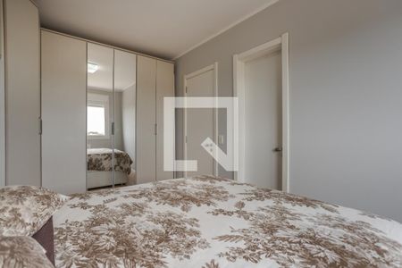 Suíte de apartamento à venda com 3 quartos, 74m² em Jardim Itu, Porto Alegre