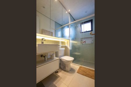 Suíte - Banheiro de apartamento à venda com 2 quartos, 61m² em Pinheiros, São Paulo