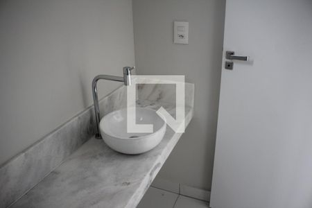Lavabo de casa à venda com 3 quartos, 129m² em Camilo Alves, Contagem