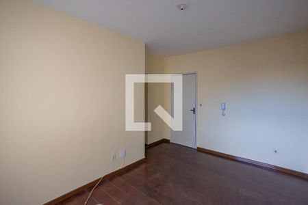 Sala de apartamento para alugar com 2 quartos, 80m² em Floresta, Belo Horizonte