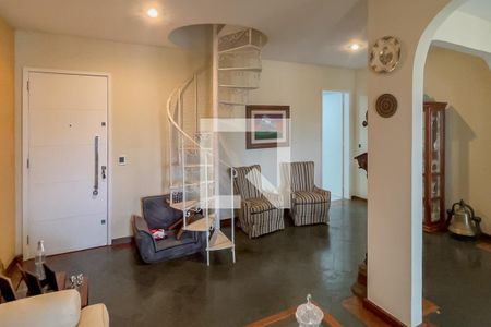 Apartamento à venda com 200m², 3 quartos e 2 vagasSala