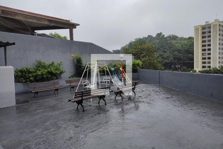 Apartamento à venda com 50m², 2 quartos e 1 vaga Apartamento à venda com 50m², 2 quartos e 1 vagaÁrea comum - Playground