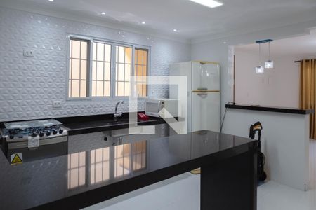 Cozinha de casa à venda com 2 quartos, 152m² em Jardim Palmira, Guarulhos