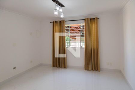 Sala de casa à venda com 2 quartos, 152m² em Jardim Palmira, Guarulhos