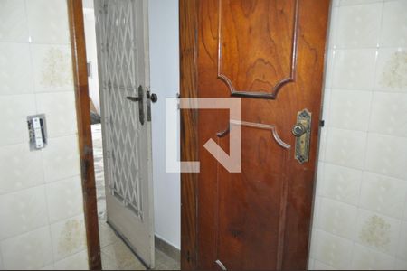 Casa de condomínio à venda com 250m², 4 quartos e 3 vagasBanheiro 1