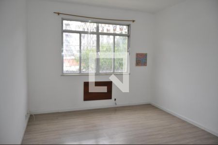 Casa de condomínio à venda com 250m², 4 quartos e 3 vagasQuarto 3