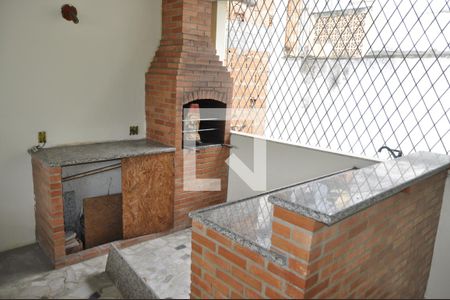 Casa de condomínio à venda com 250m², 4 quartos e 3 vagasÁrea Gourmet