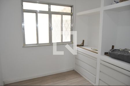 Casa de condomínio à venda com 250m², 4 quartos e 3 vagasQuarto 4