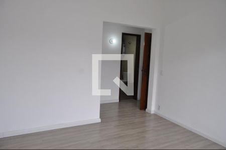 Casa de condomínio à venda com 250m², 4 quartos e 3 vagasQuarto 3