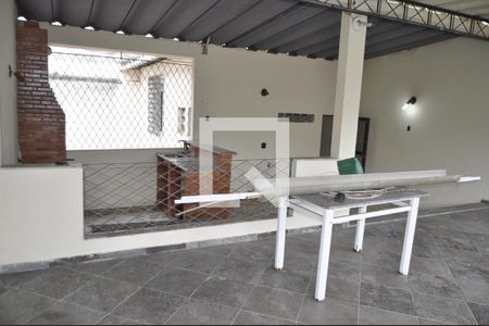 Casa de condomínio à venda com 250m², 4 quartos e 3 vagasÁrea Gourmet