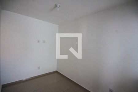Quarto de apartamento para alugar com 2 quartos, 35m² em Vila Divina Pastora, São Paulo