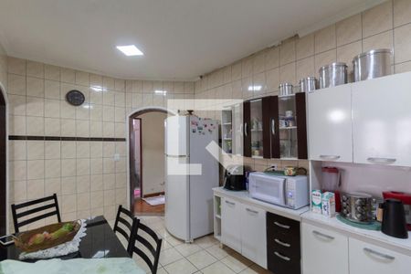 Casa à venda com 400m², 5 quartos e 2 vagasCasa 1 Cozinha