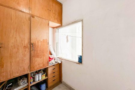 Casa à venda com 167m², 3 quartos e 2 vagas Casa à venda com 167m², 3 quartos e 2 vagasQuarto de Serviço