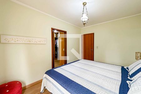 Casa à venda com 167m², 3 quartos e 2 vagas Casa à venda com 167m², 3 quartos e 2 vagasSuíte