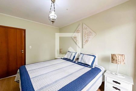 Casa à venda com 167m², 3 quartos e 2 vagas Casa à venda com 167m², 3 quartos e 2 vagasSuíte