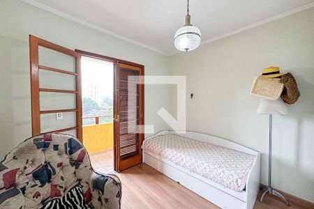 Casa à venda com 167m², 3 quartos e 2 vagas Casa à venda com 167m², 3 quartos e 2 vagasQuarto 1