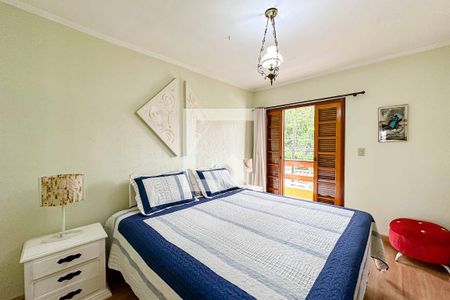 Casa à venda com 167m², 3 quartos e 2 vagas Casa à venda com 167m², 3 quartos e 2 vagasSuíte