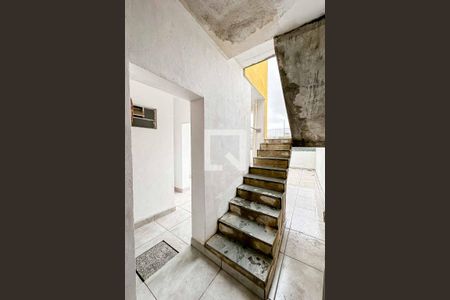 Casa à venda com 167m², 3 quartos e 2 vagas Casa à venda com 167m², 3 quartos e 2 vagasÁrea de Serviço