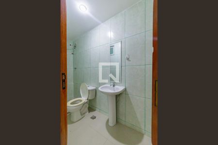 Casa de condomínio para alugar com 90m², 3 quartos e 1 vaga Casa de condomínio para alugar com 90m², 3 quartos e 1 vagaBanheiro Social