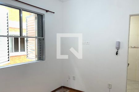 Sala de apartamento para alugar com 1 quarto, 40m² em Boqueirão, Praia Grande