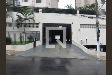 Apartamento para alugar com 95m², 1 quarto e 1 vagaFachada - Entrada Garagem