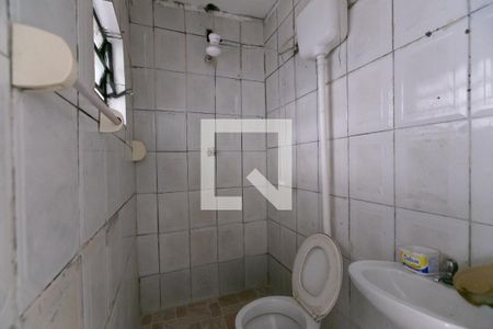Banheiro  de apartamento para alugar com 1 quarto, 28m² em Vila Jacuí, São Paulo