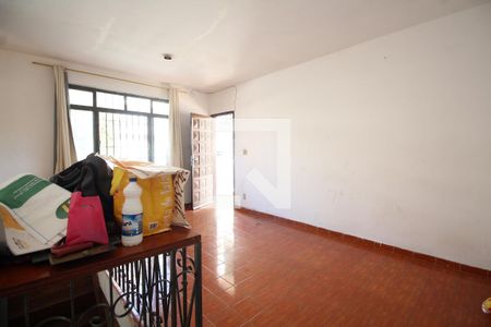 Sala de casa à venda com 2 quartos, 210m² em Vila Prado, São Paulo