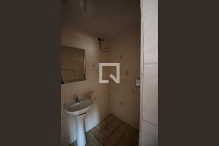 Casa à venda com 210m², 5 quartos e 1 vagaBanheiro