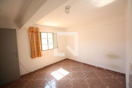 Casa à venda com 210m², 5 quartos e 1 vagaQuarto 2