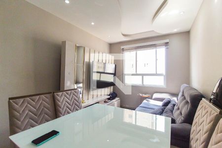Apartamento à venda com 46m², 2 quartos e 1 vaga Apartamento à venda com 46m², 2 quartos e 1 vagaSala