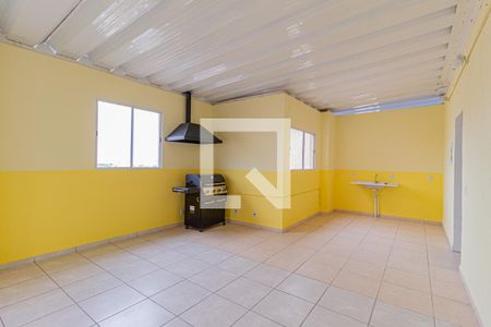 Apartamento para alugar com 38m², 2 quartos e 1 vagaÁrea comum - Salão de festas