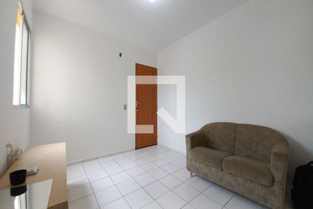 Sala de apartamento para alugar com 2 quartos, 42m² em Vila Abaeté, Campinas
