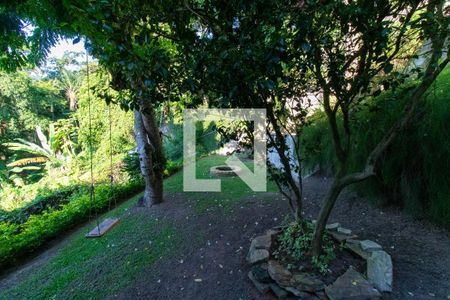 Casa de condomínio à venda com 350m², 5 quartos e 4 vagasÁrea comum